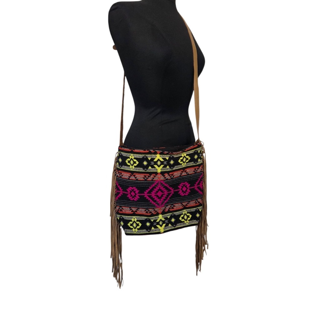 Shiraleah Crossbody Suede Leather Fringe Aztec Design‎ Colorful Colorful Purse